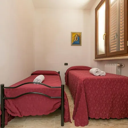 Borgo Le Querciolaie Lejlighedshotel