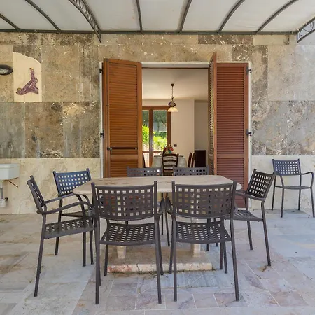 Borgo Le Querciolaie מונטורדי מריטימו