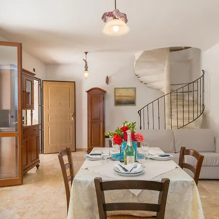 מלון דירות Borgo Le Querciolaie מונטורדי מריטימו