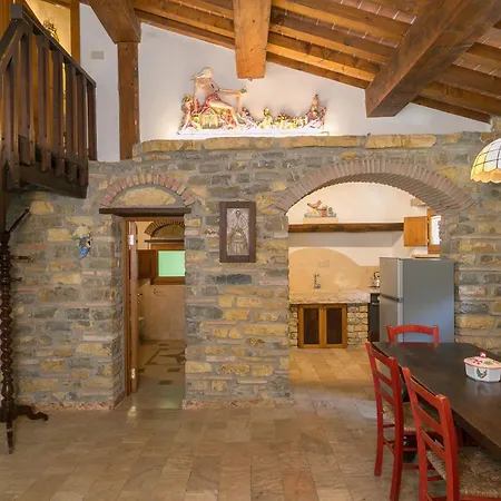 Aparthotel Borgo Le Querciolaie *