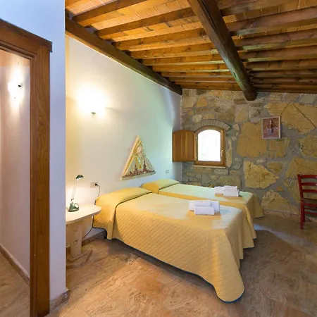 Borgo Le Querciolaie * Monteverdi Marittimo