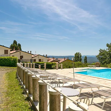 Borgo Le Querciolaie Monteverdi Marittimo