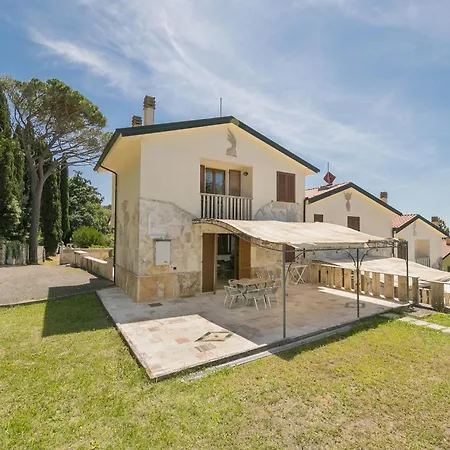 Borgo Le Querciolaie Aparthotel Monteverdi Marittimo
