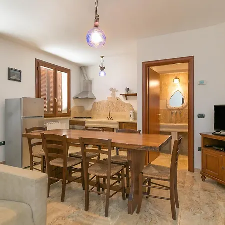 Borgo Le Querciolaie *