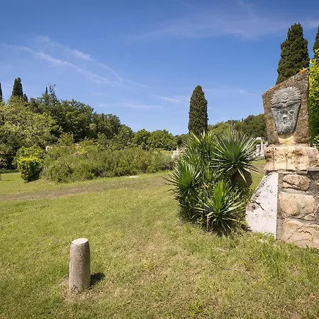 Borgo Le Querciolaie *