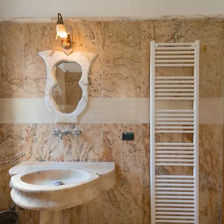Borgo Le Querciolaie 4* Monteverdi Marittimo