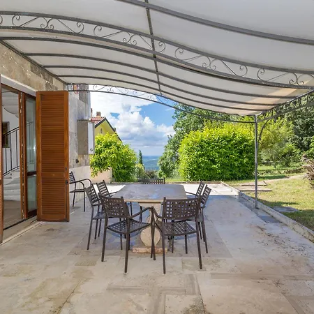 Borgo Le Querciolaie 4*