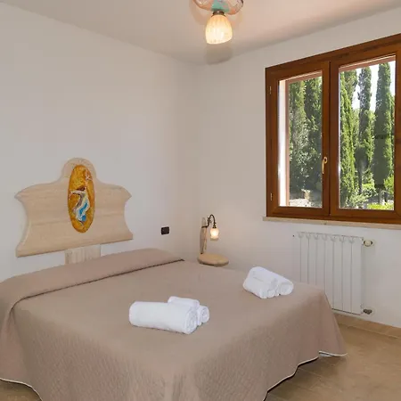 Aparthotel Borgo Le Querciolaie Monteverdi Marittimo