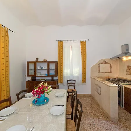 Borgo Le Querciolaie مونتفردي ماريتيمو